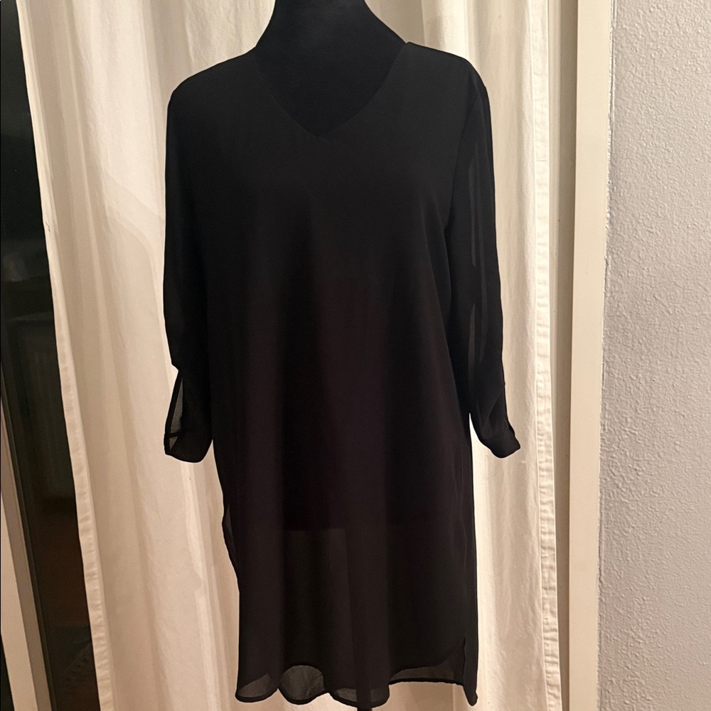 Chico's Classic Black Tunic Top